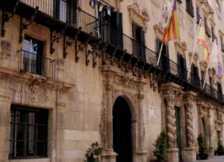 Ayuntamiento de Alicante - fachada